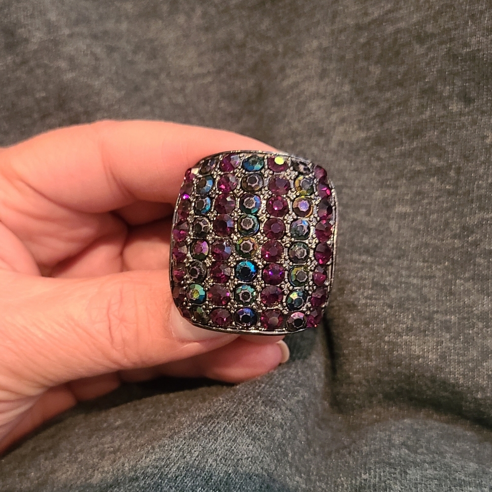 Statement Ring - Picture 2 of 4